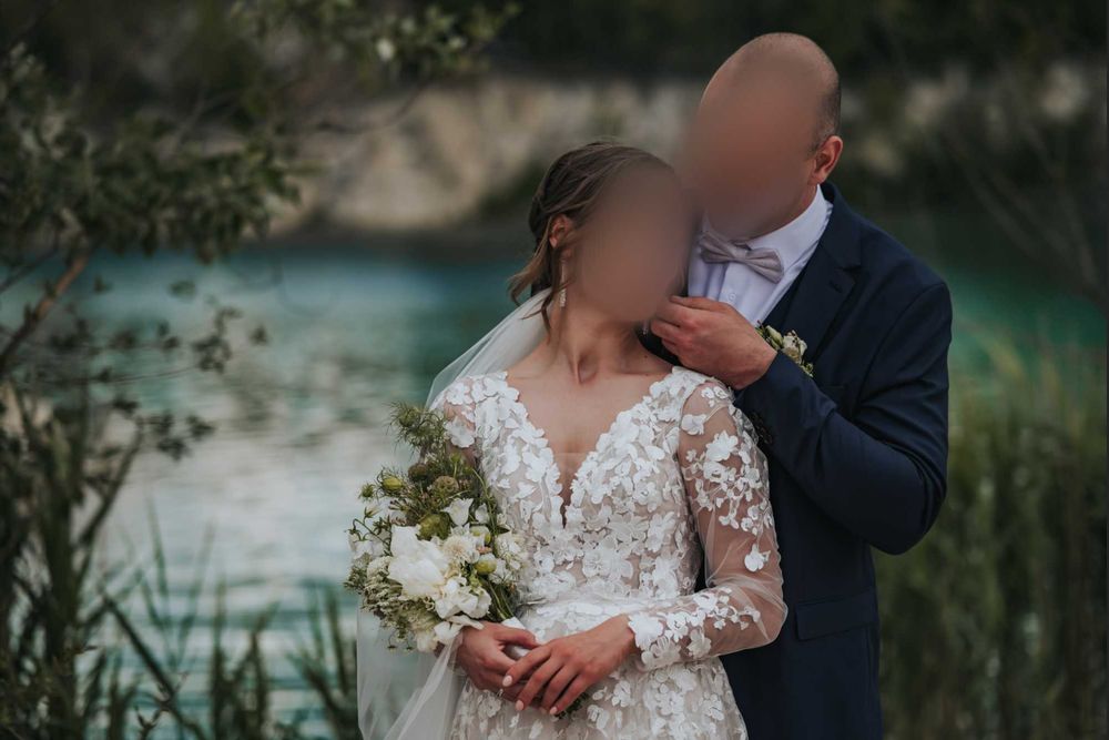 Suknia ślubna z doczepianą spódnicą + welon