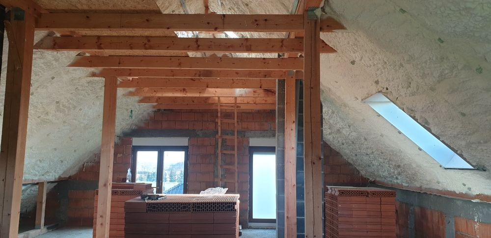 Piana pur ocieplanie stopy poddasza dachy,docieplanie,strych