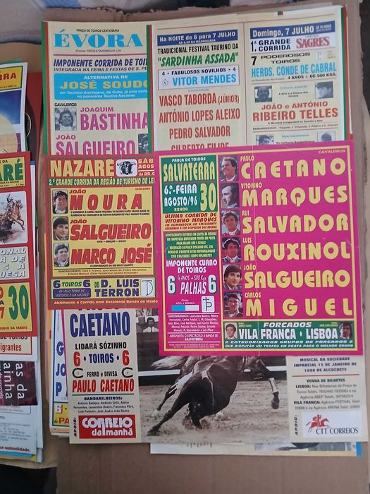 Cartazes de touradas