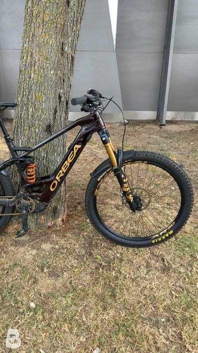 Orbea WILD FS M20 com 2 batterias (625w + 500w)