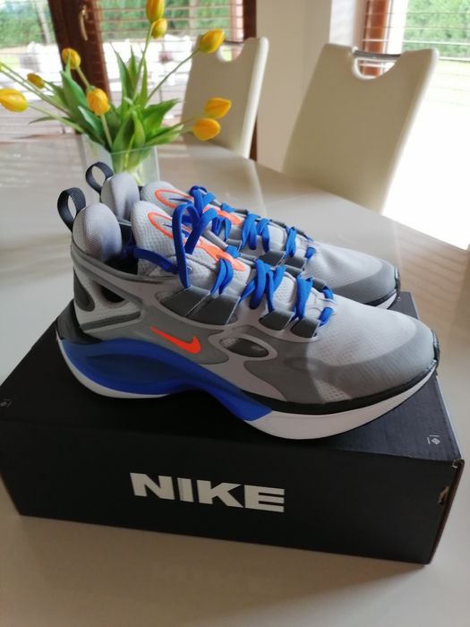 Nowe oryginalne Nike Signal D/MS/X  rozmiar 40