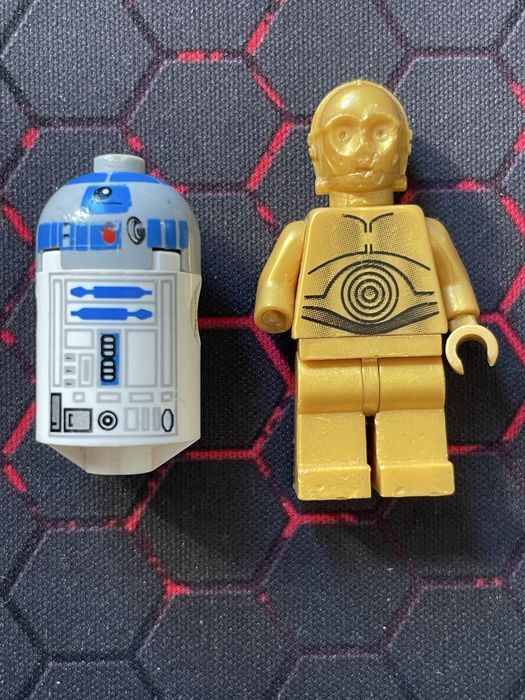 LEGO Star Wars figurki. Leia, Wookiee, R2-D2, Stormtrooper + GRATIS