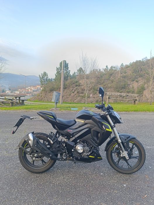 Keeway RKF 125 excelente estado