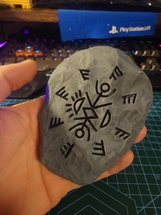 Talizman serial Stamtąd / From