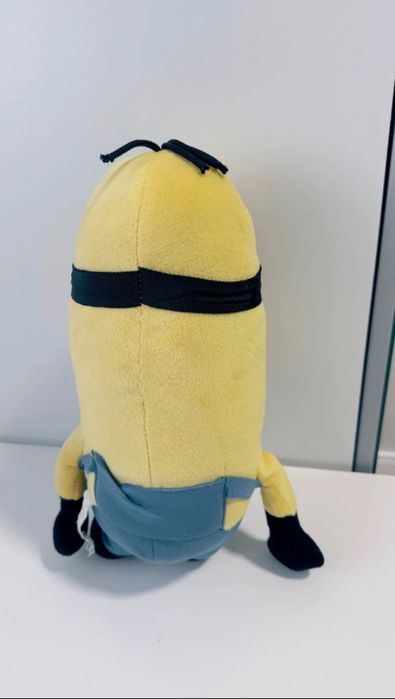 Minion 30 cm, novo.