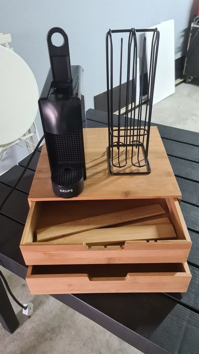Maquina cafe nespresso como nova
