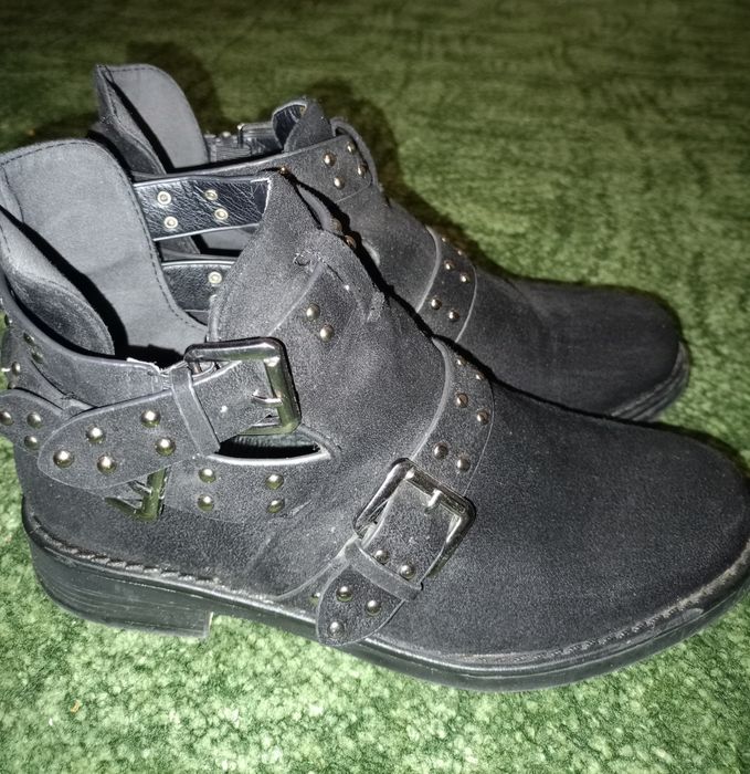 Весняні, осінні ботінки