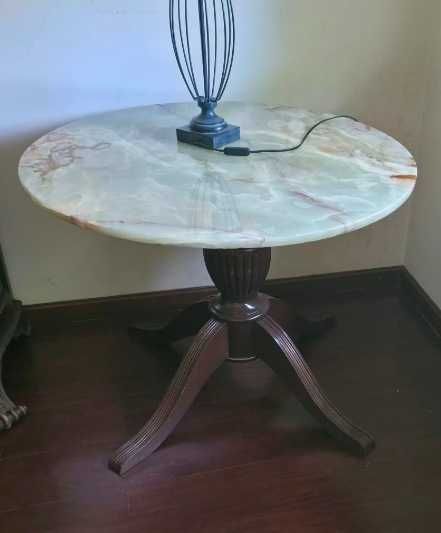 Mesa tampo em mármore