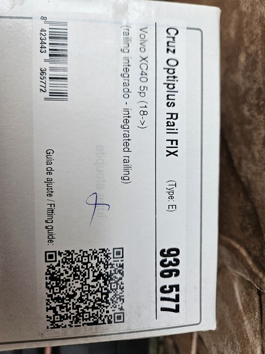 Kit de fixação barras de tejadilho Cruz Optiplus Rail FIX VOLVO XC40