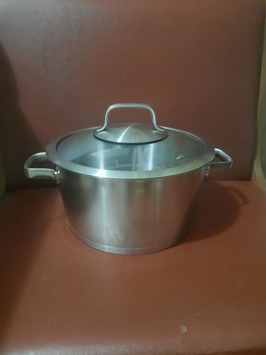 Кастрюля нержавейка Berghoff