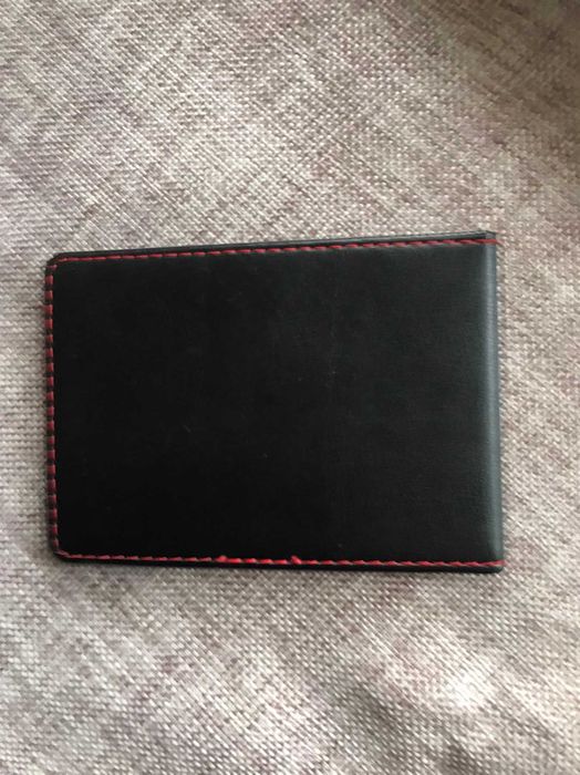 Черный кожаный картхолдер футбольного клуба «Манчестер Юнайтед»