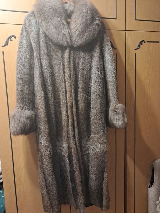 Продам шубу нутрія
