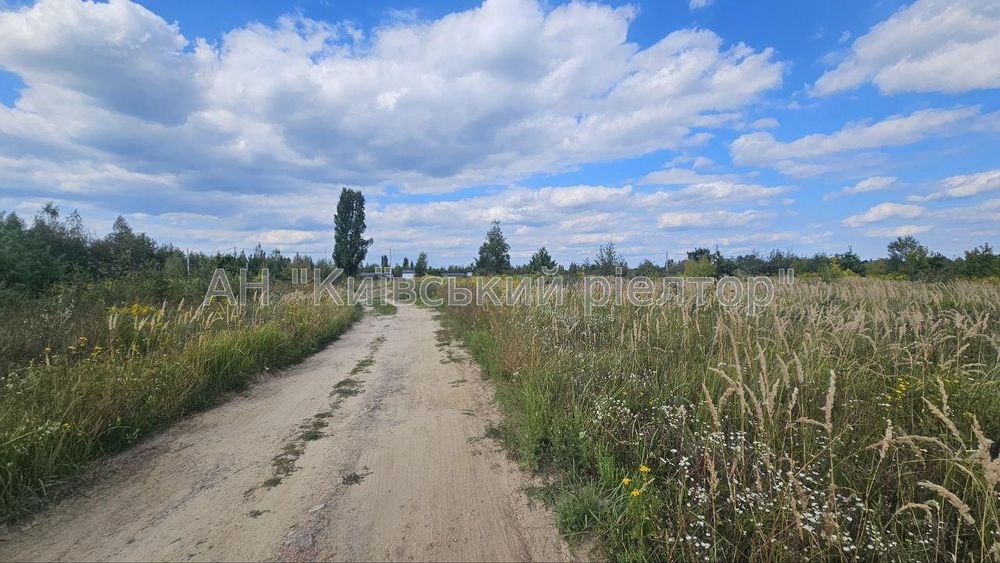 Продаж земельної ділянки 10 соток у с. Мила. Без комісії