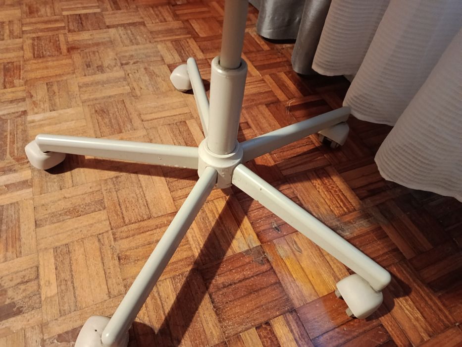 Vendo cadeira de escritório de IKEA