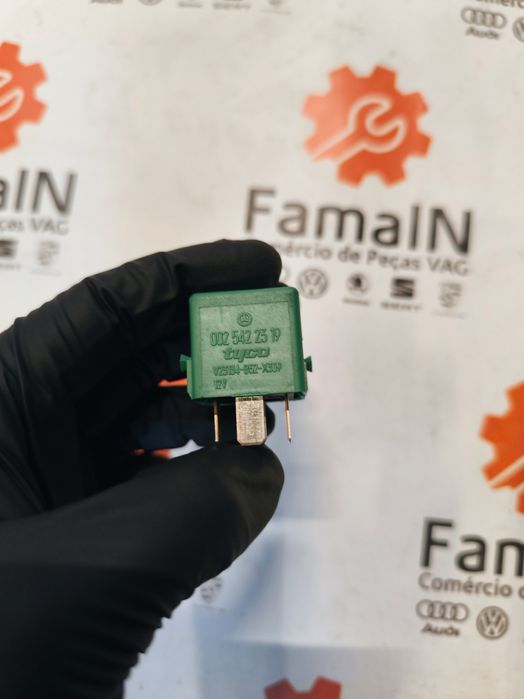 Réle  - 025422319 - MERCEDES-BENZ E-CLASS (W211)