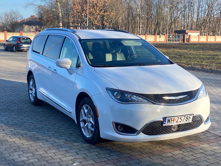 Chrysler Pacifica Chrysler Pacifica Touring-L Plus 8 osobowa