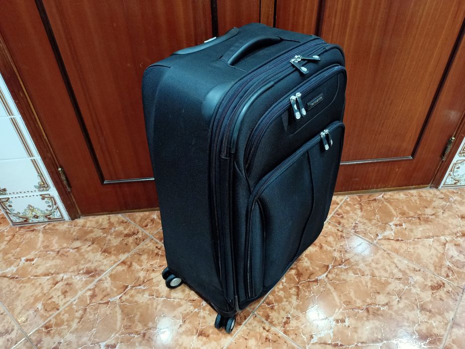 Mala malas Samsonite de porão até 23 kg viagem casa quarto apartamento