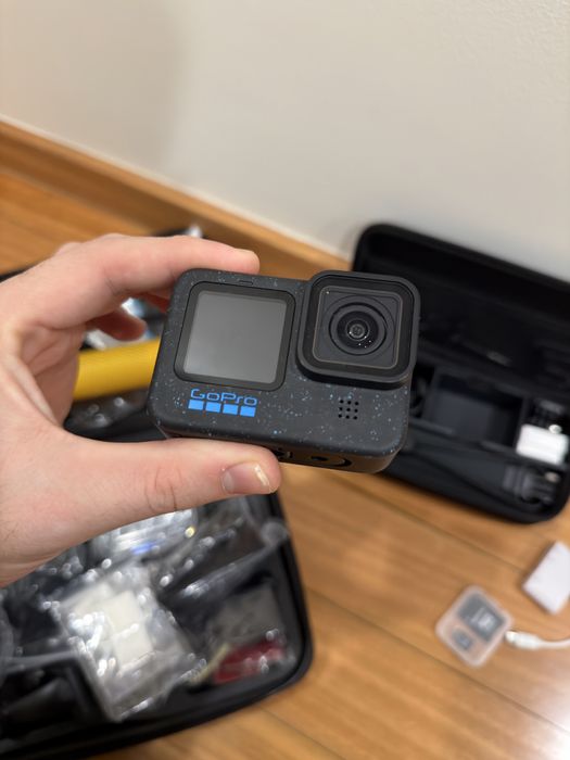 Gopro Hero 12 Black Hard bundle + cerca de 50 acessórios