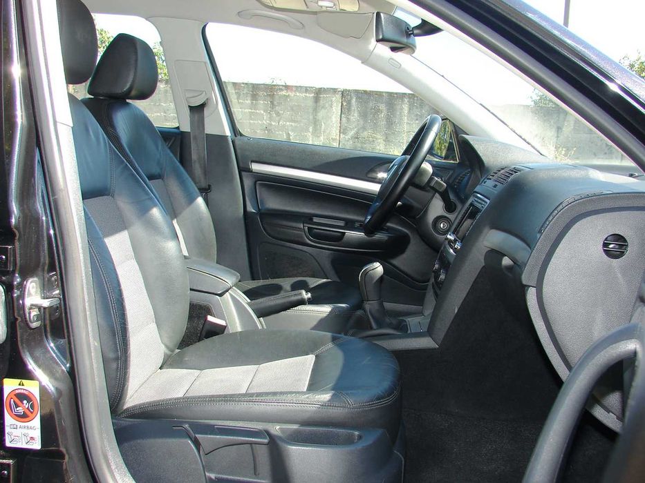Skoda Octavia 1.8 TSi механика 6-ст 2011 год (максимальная комплектация)