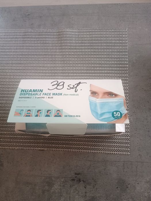 Maseczki medyczne 126 szt.