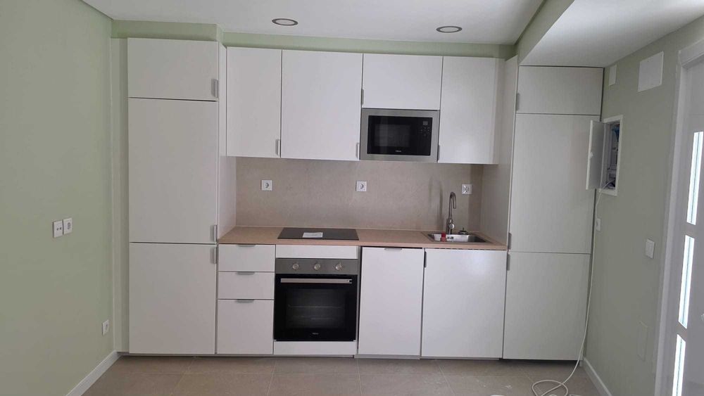 VENDA OU PERMUTA de moradia T2 Remodelada em Charneca – Venda do Pinheiro
