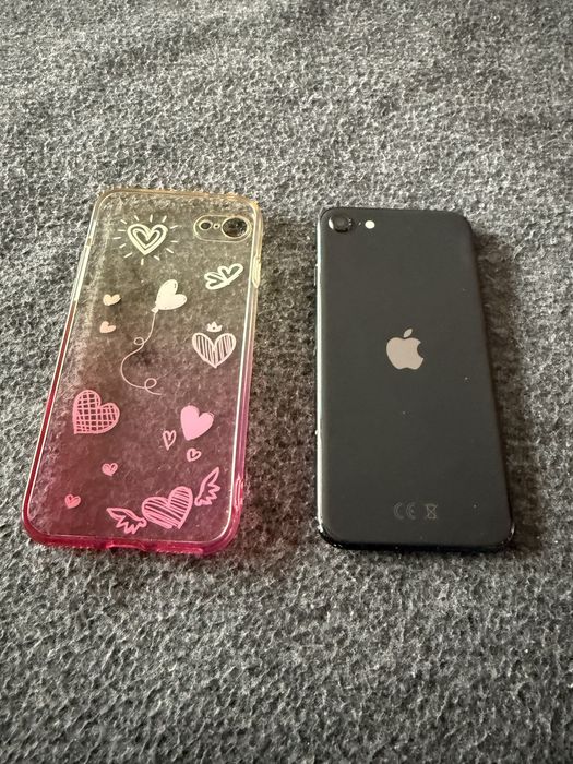 iPhone SE 64GB czarny
