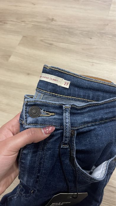 Calcas levis w27 novas com etiqueta