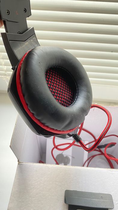 Ігрові навушники Sven