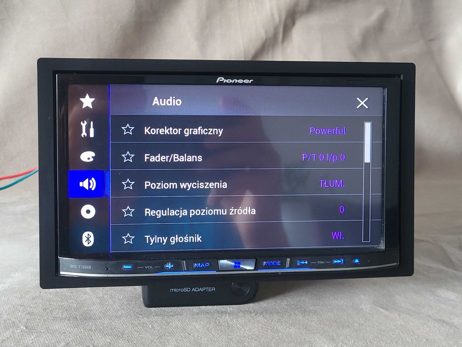 Pioneer AVIC-F70DAB Bluetooth USB/DVD Android Auto CarPlay 7 Cali