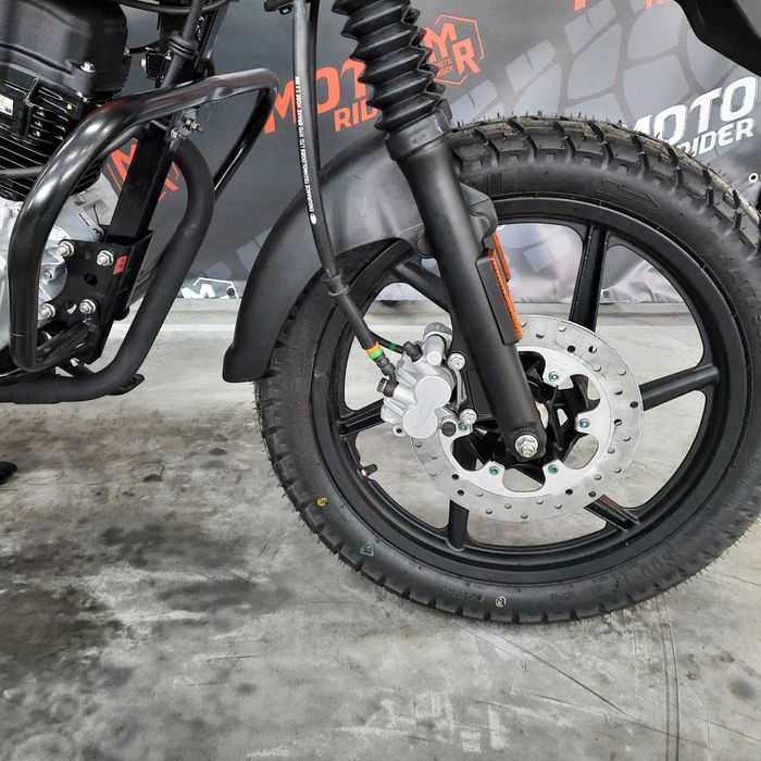 Баджадж Bajaj Boxer