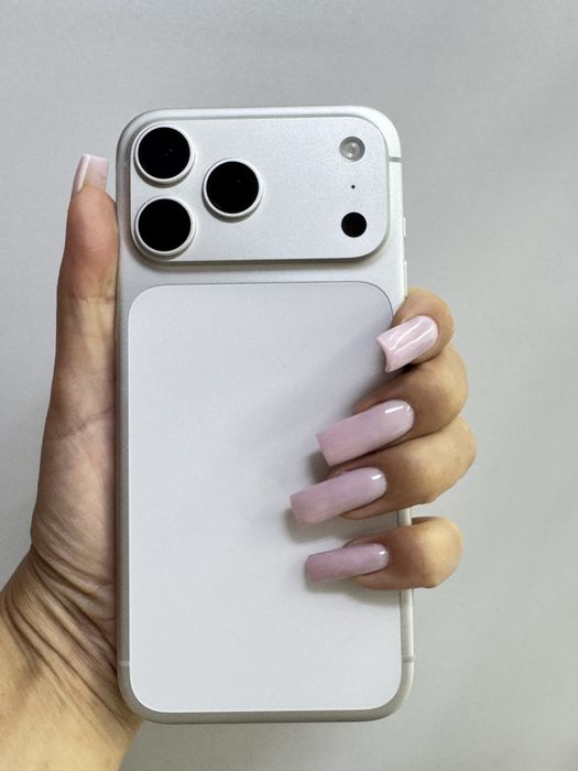 Заголовок: iPhone 17 Pro Max 256GB White (АКБ 100%)