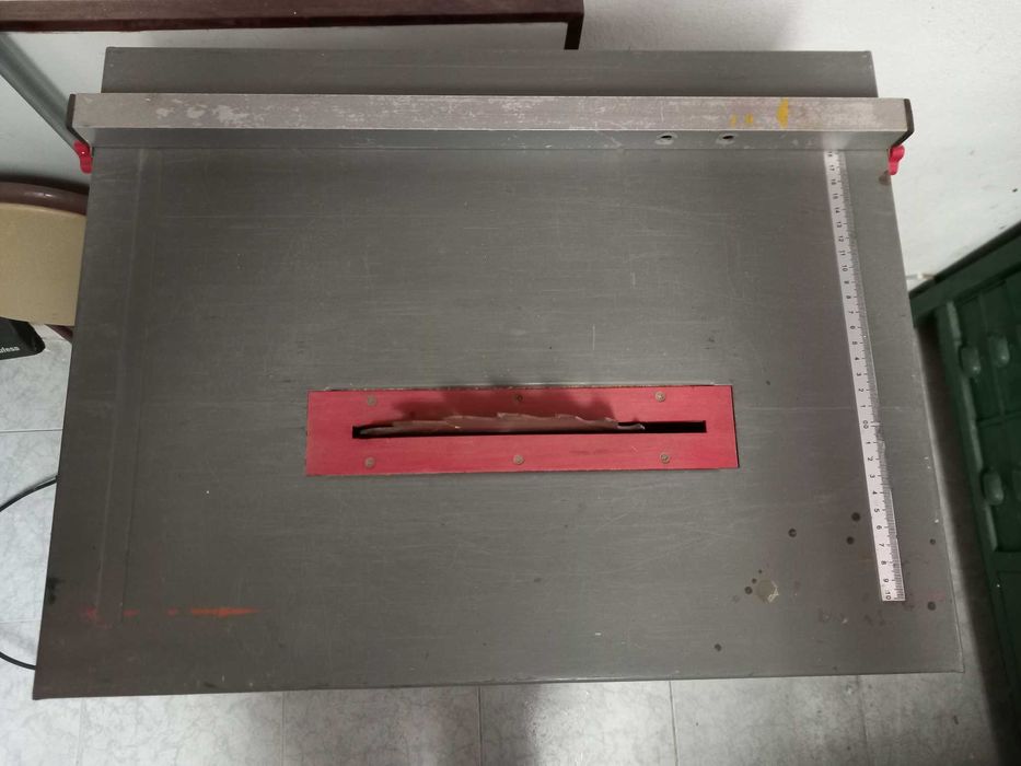 Serra de mesa Einhell TK 720/1