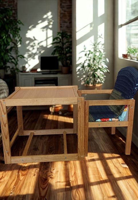 Стільчик для годування трансформер