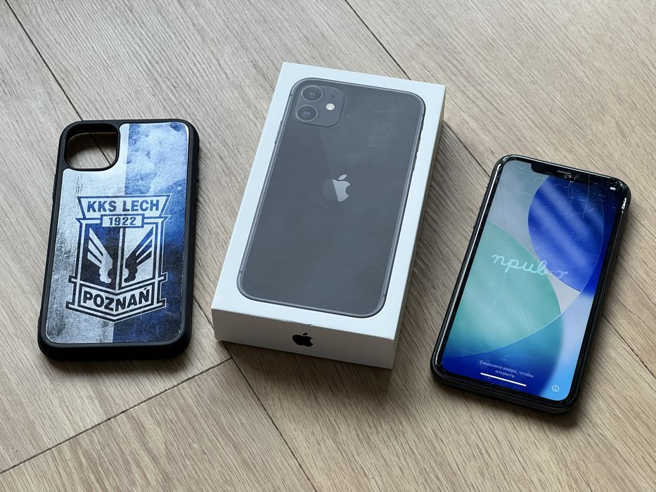 IPhone 11 64GB + pudełko + etui - sprawny! Krosno • OLX.pl