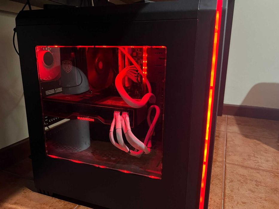 PC Gamer R7 5800X/ RX6900XT + Periféricos