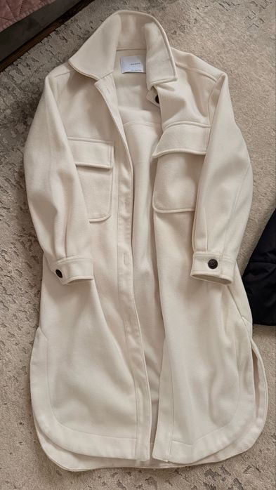 Пальто-рубашка Bershka S жіноче