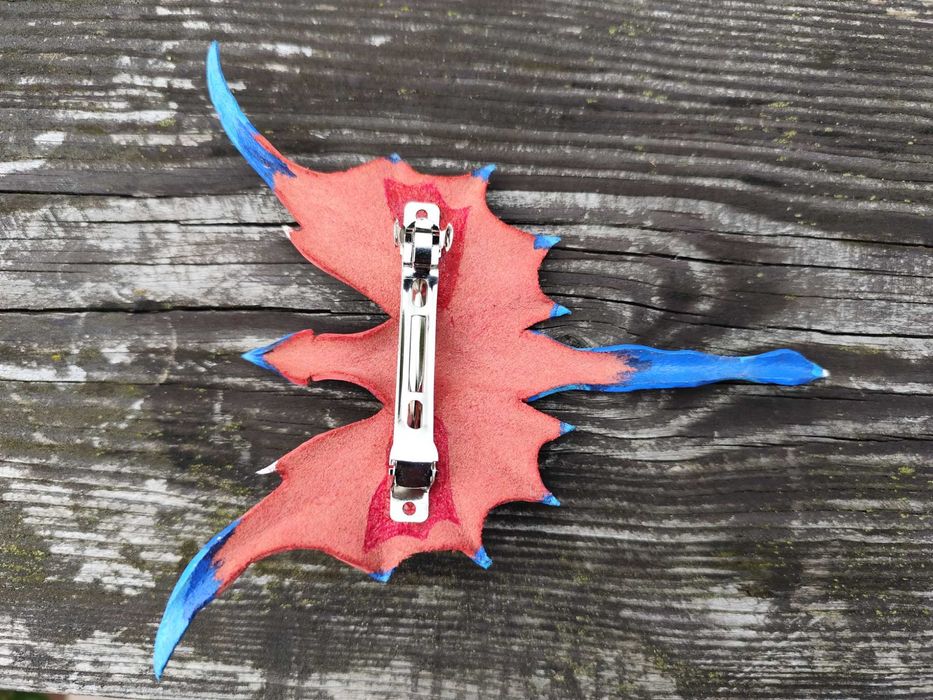 Smocze spinki do włosów na metalowej bazie – 2 modele do wyboru