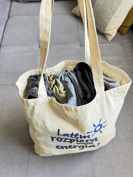 Spodnie, spodenki, koszulki rozmiar 122