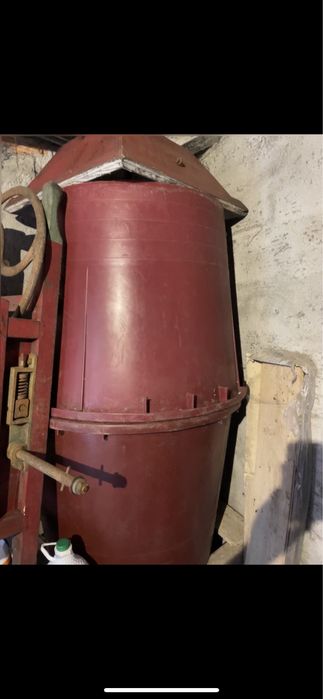 Dornão para vinho de 370L