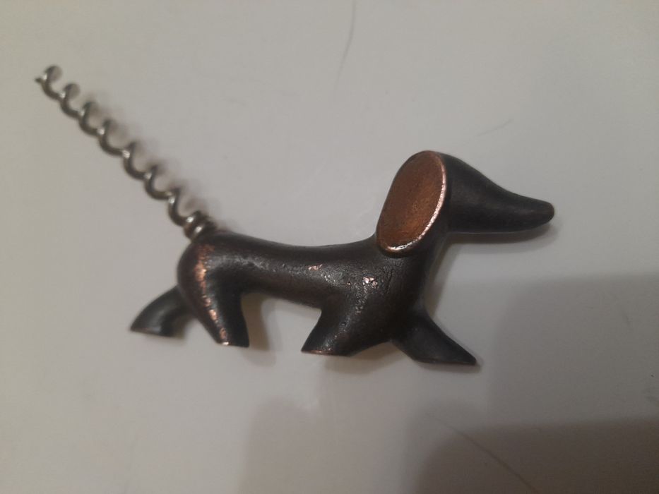 Винтажный штопор в виде собачки таксы