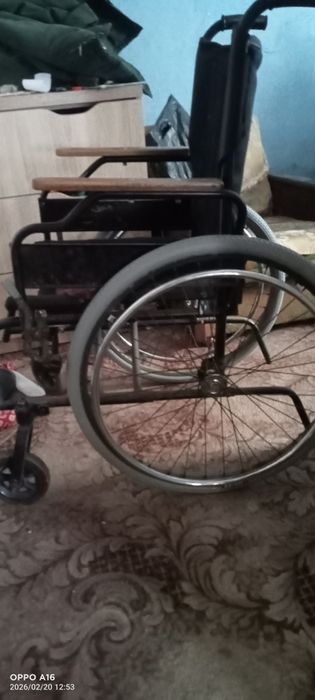 Инвалидная коляска