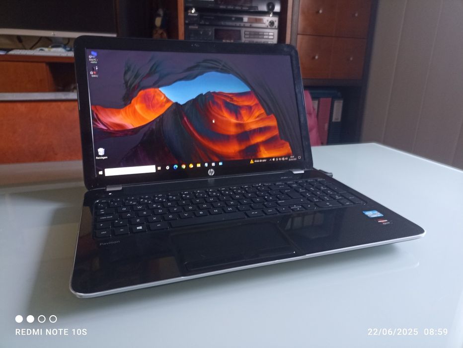 HP Pavilion 15-e003sp  Intel Core I5