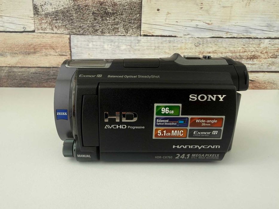 Відеокамера Sony HDR-CX760V