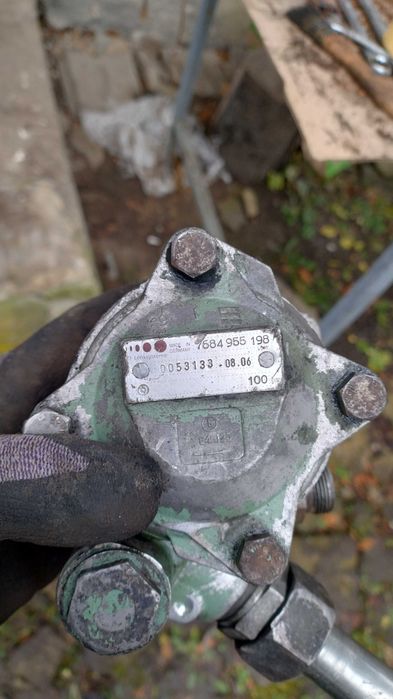 Ом441 мерседес,стартер,генератор,топливна,турбіна...