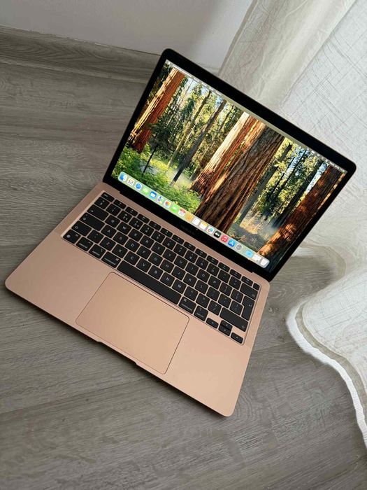 Macbook Air 13” stan jak nowy malo uzywany kolor rose gold Poznań