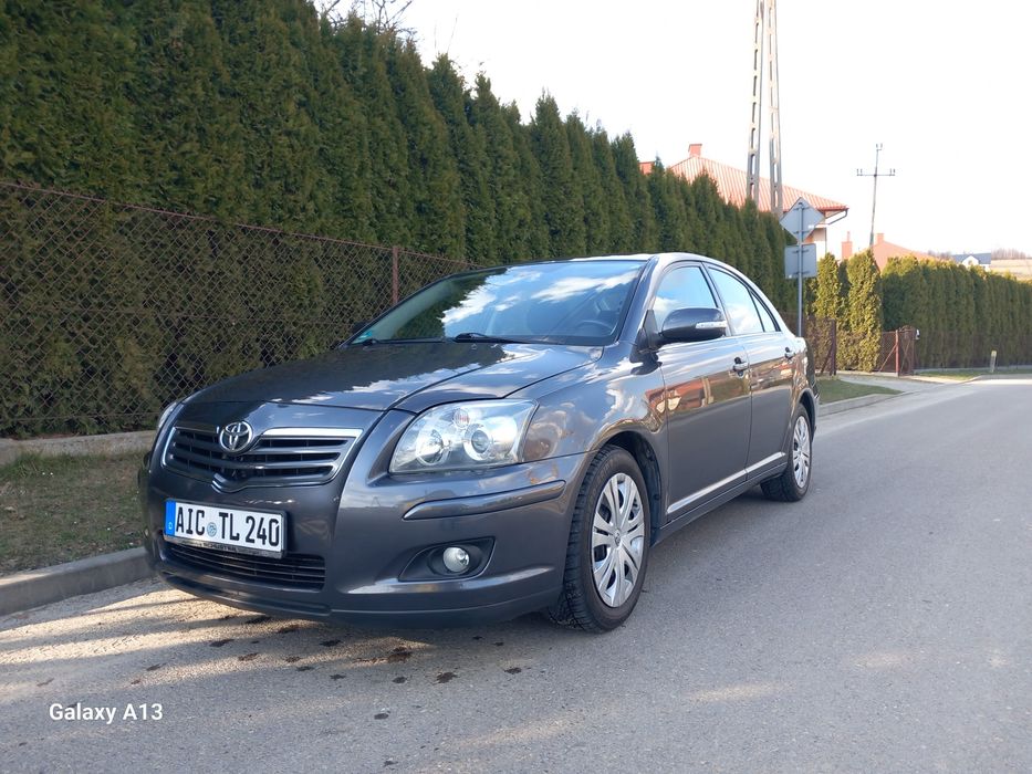 Toyota Avensis t25 2.0 benzyna 2008r.