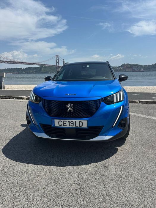 Peugeot e-2008 GT