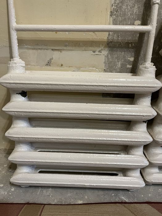 Продам чавунні батареі