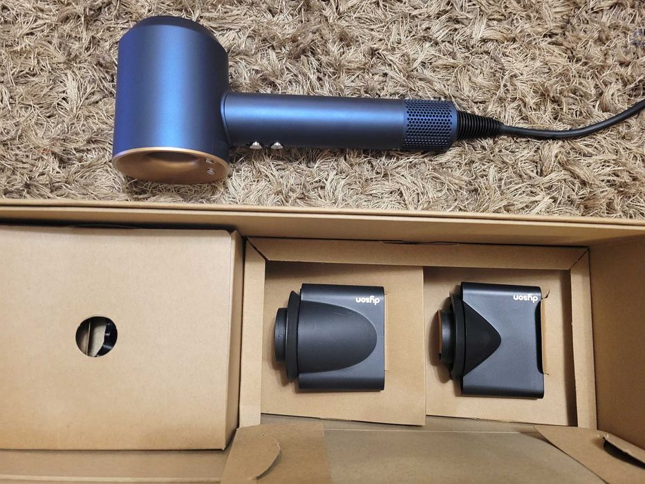 Продам фен Dyson Supersonic HD15 (як новий)