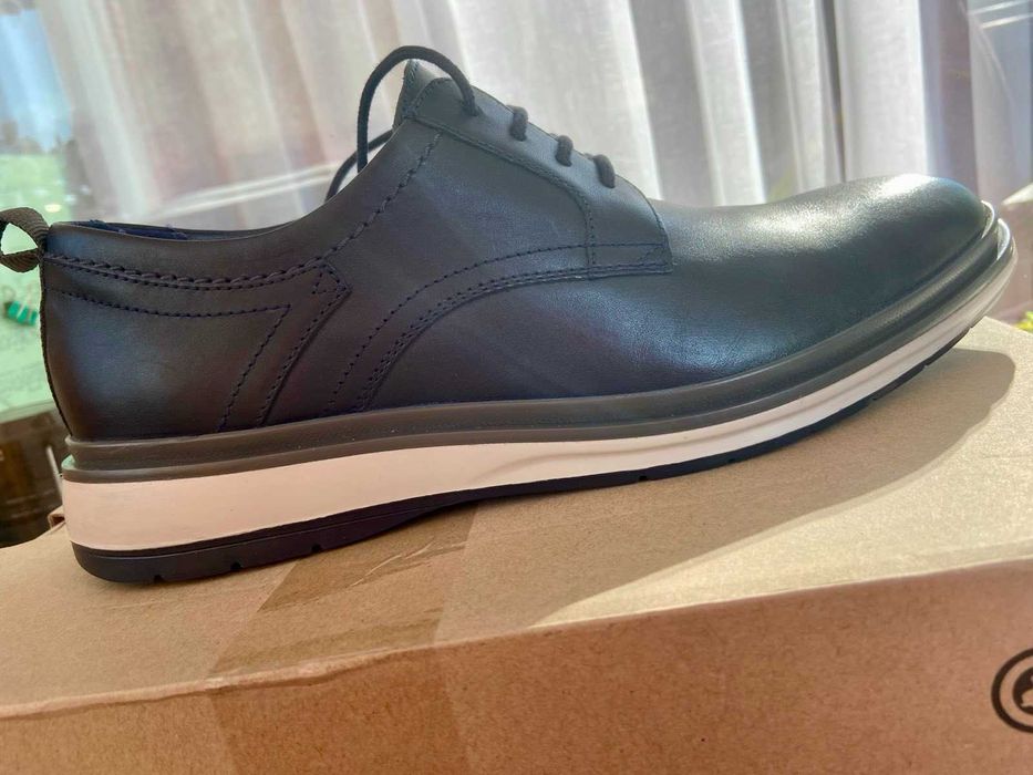 Чоловічі шкіряні туфлі Clark's , р. 41,5